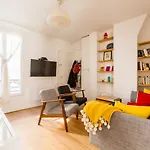 Veeve - Cosy In Belleville